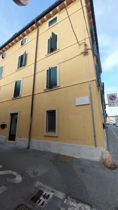Sui Tetti Di Valeggio - Holiday Apartment 明乔河畔的瓦雷奇奥 外观 照片