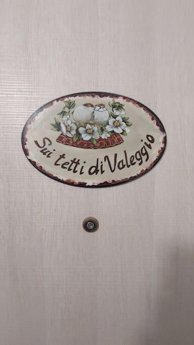 Sui Tetti Di Valeggio - Holiday Apartment 明乔河畔的瓦雷奇奥 外观 照片
